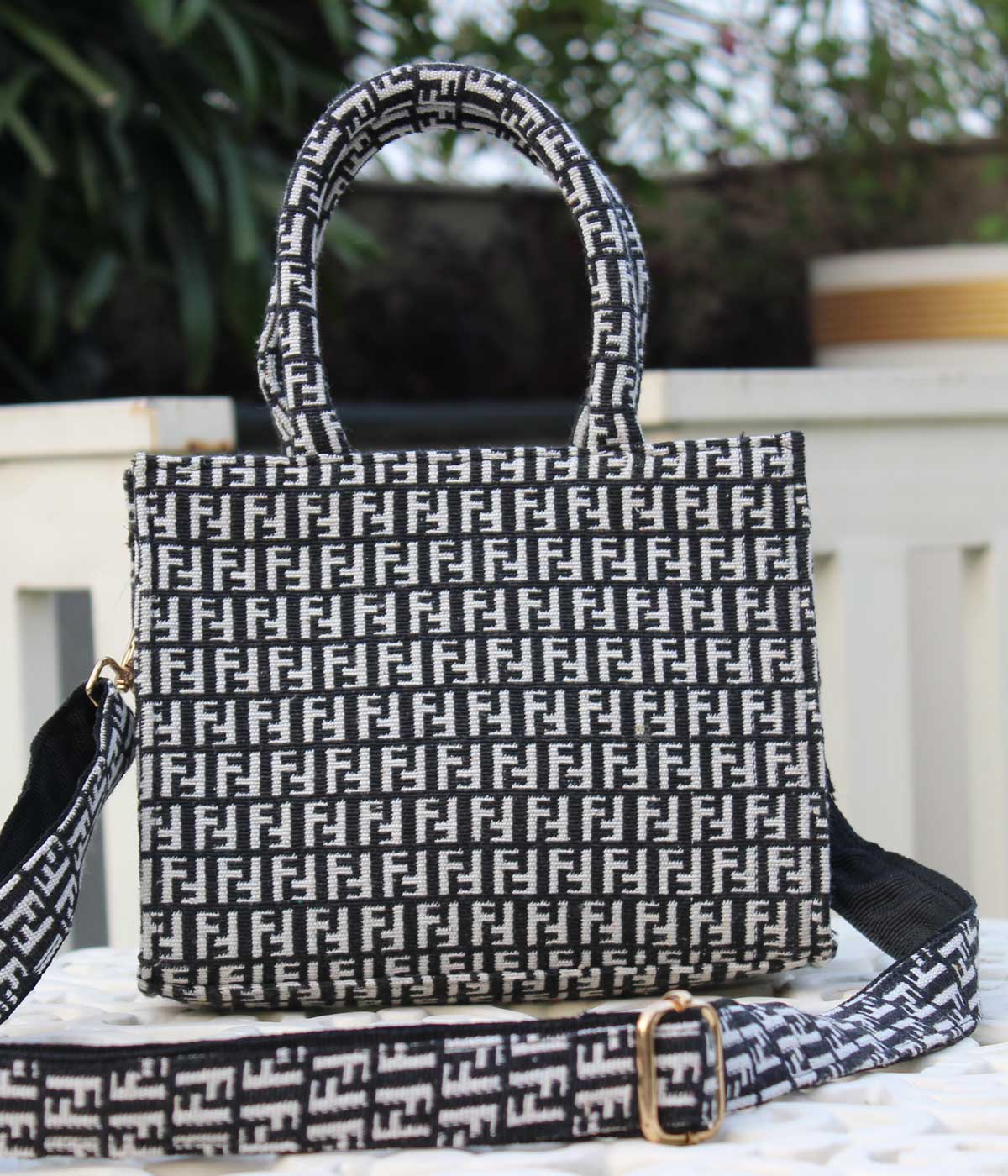 HOUNDSTOOTH BLACK SMALL TOTE BAG