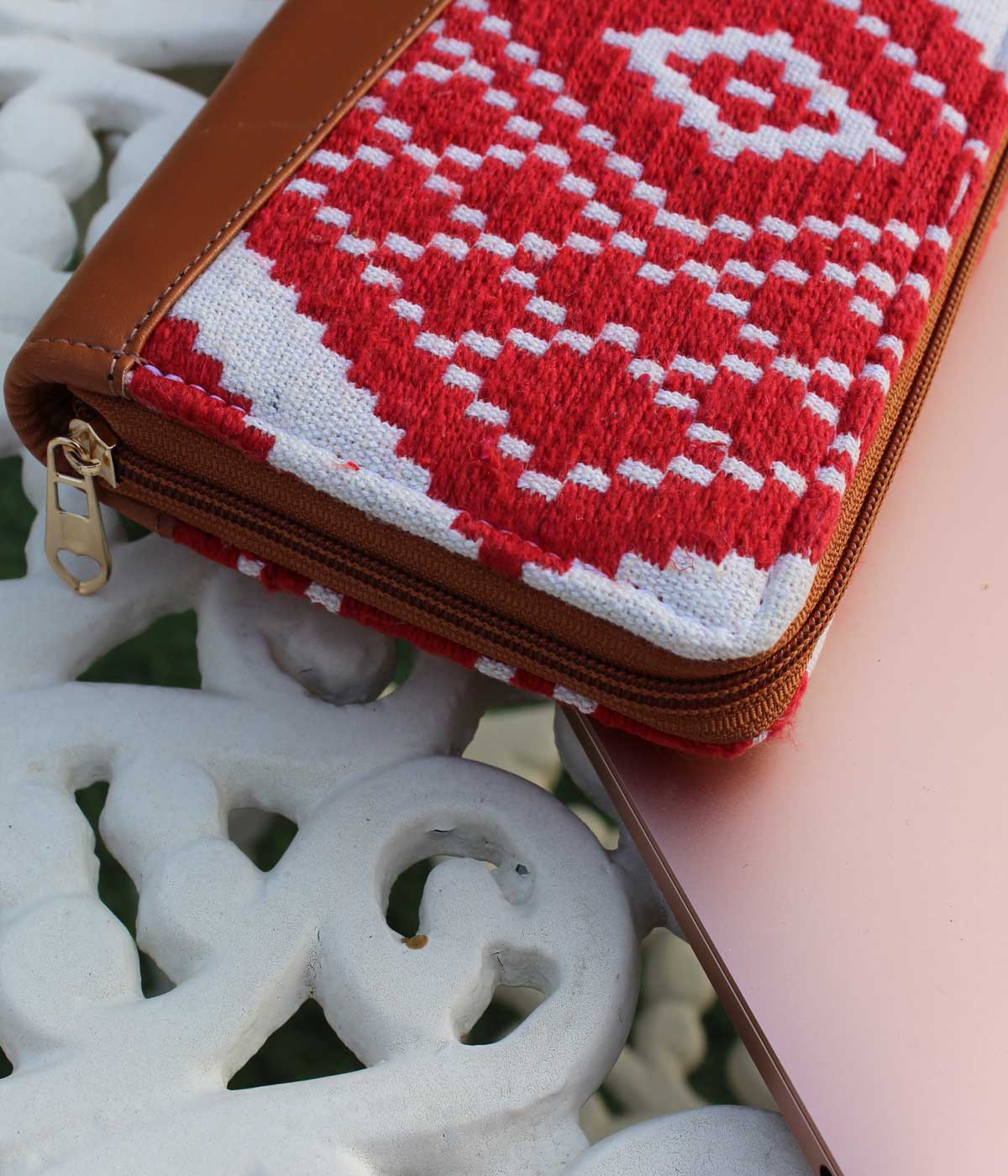 RED JACQUARD WALLET