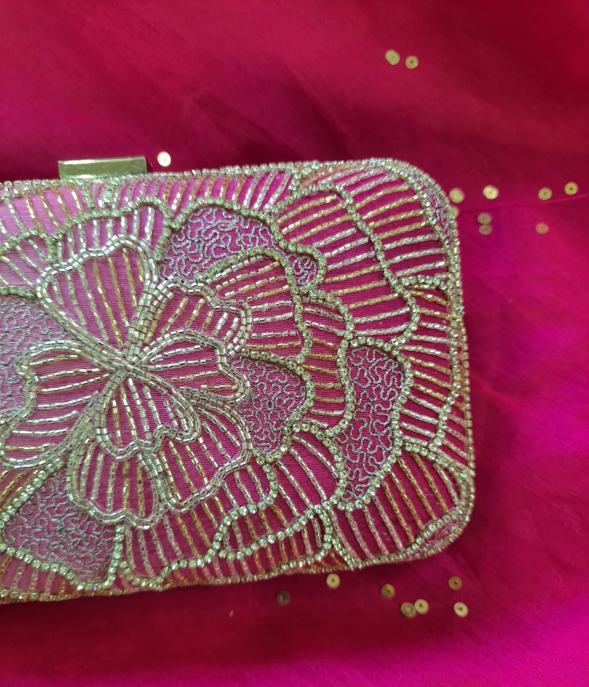 ROSE OMBRE GIANT FLOWER CLUTCH BAG